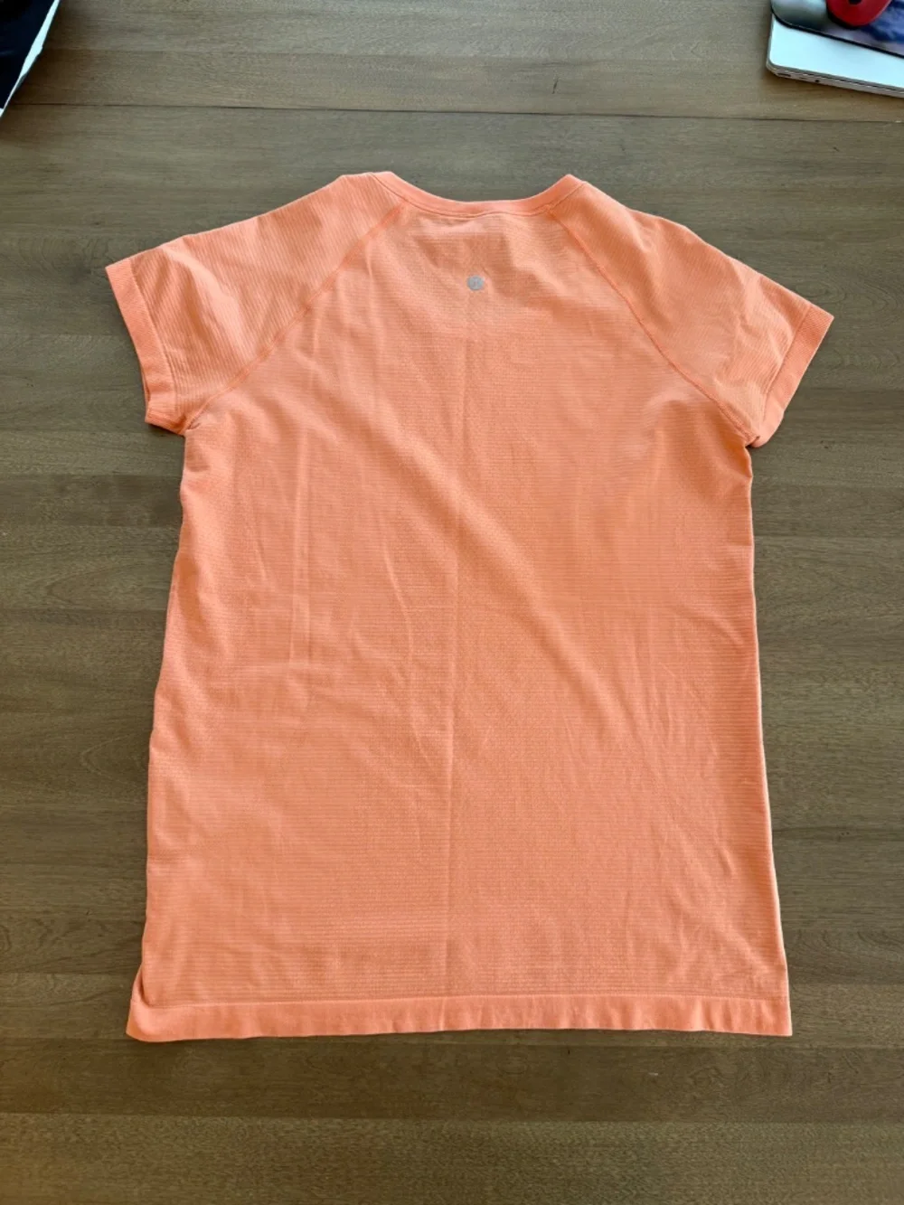Lululemon Swiftly Tech Short-Sleeve Shirt 2.0 *Hip Length*